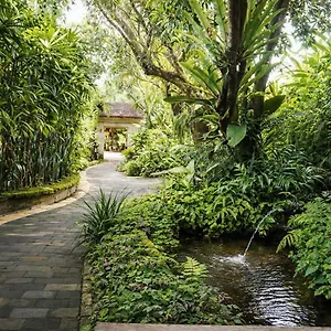 https://yulia-village-ubud-inn.hotelubudbali.com